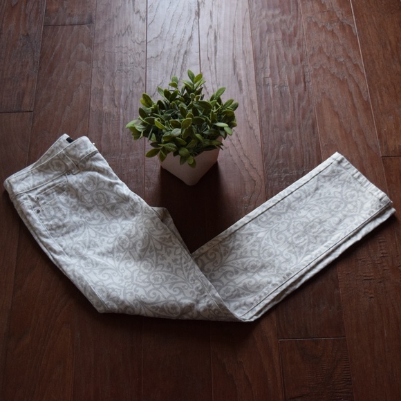 White House Black Market Pants - White House Black Market Pants Size 2R